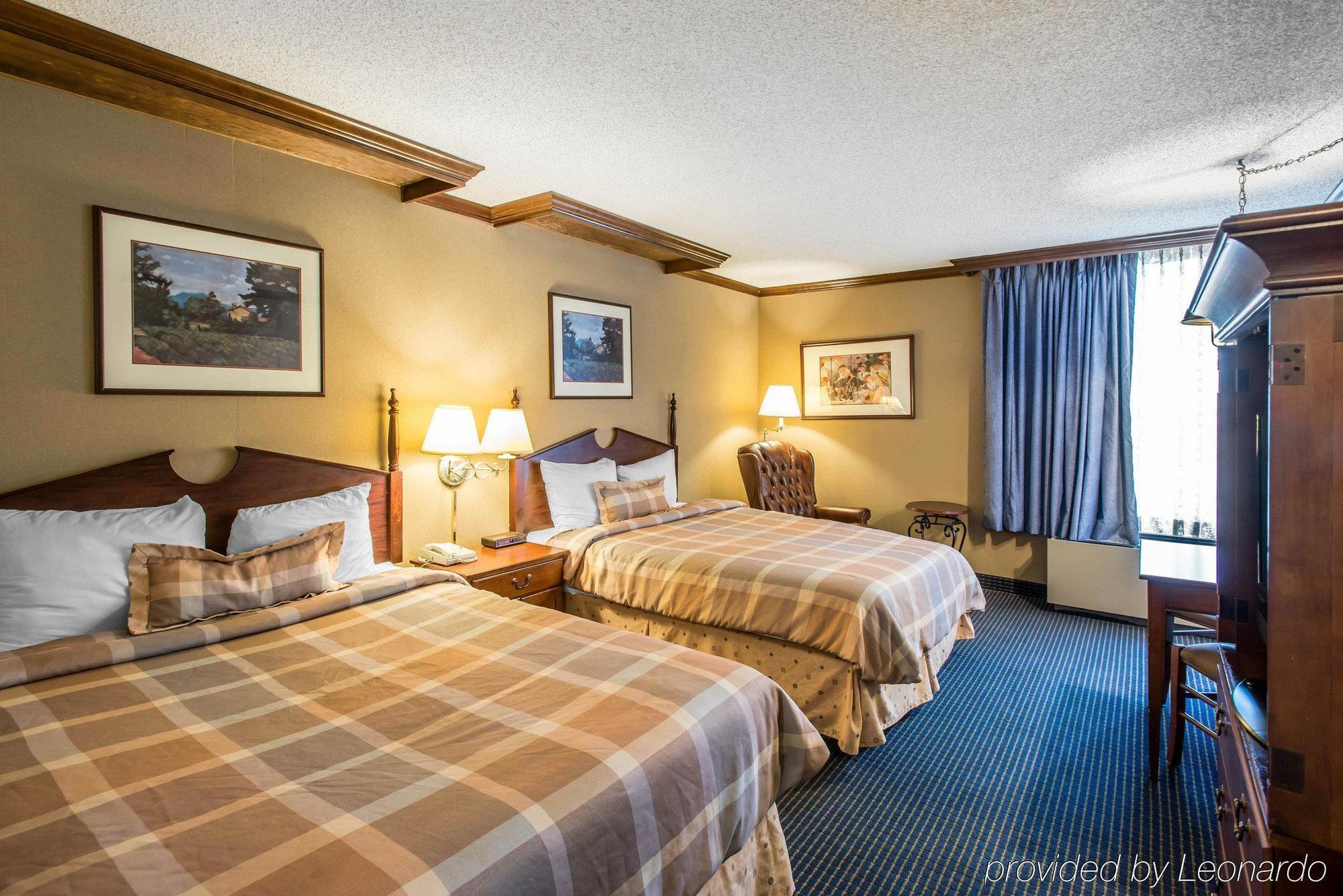 Rodeway Inn And Suites Boulder Broker Екстер'єр фото
